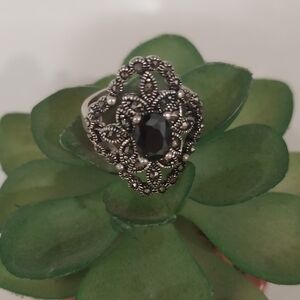Elegant Black and Silver Women's Ring New .925 Silver and Marquesite.